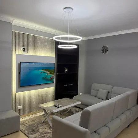 Cozy Kodra E Diellit Modern 2br Appartement