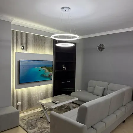 Appartement Cozy Kodra E Diellit Modern 2br Tirana