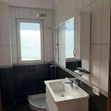 Appartement Cozy Kodra E Diellit Modern 2br
